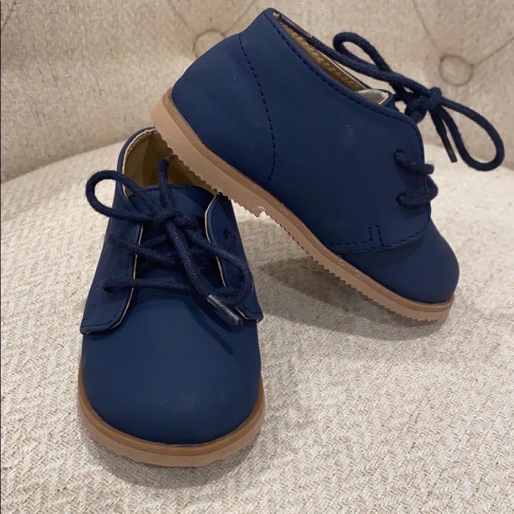 Janie & Jack boys dress shoes size 18-24 months